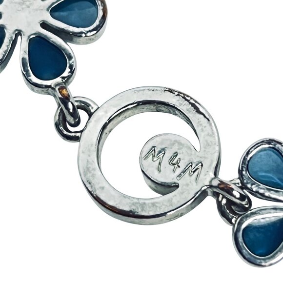 M4M Silver Tone And Blue Rhinestone Floral Link Bracelet Signed 7 1/2” (5920) - Picture 7 of 9